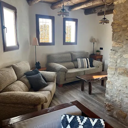 Holiday home Masia El Refugio *